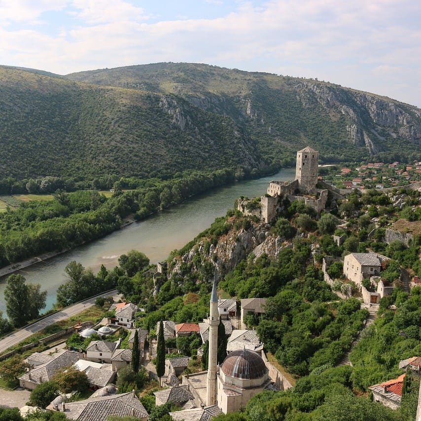 Bosnian Language overview