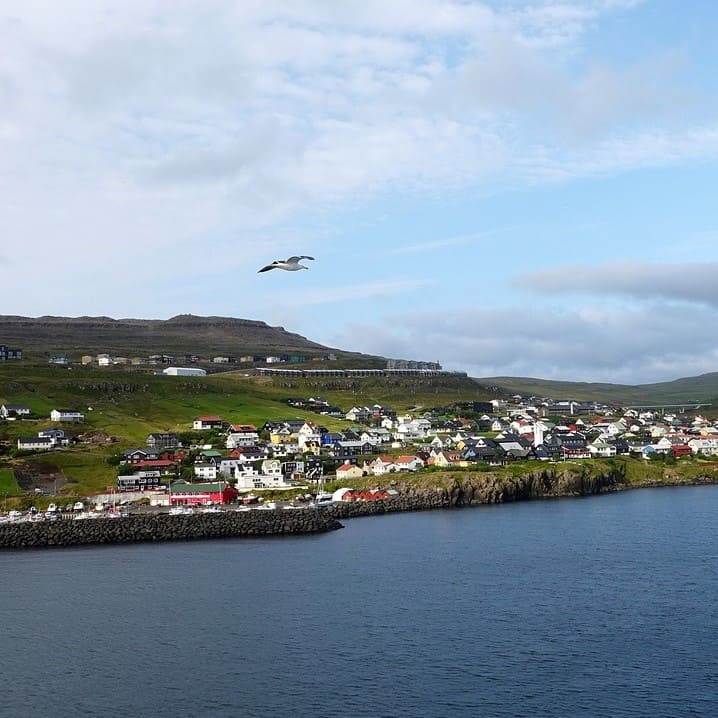 Faroese translations by the industry