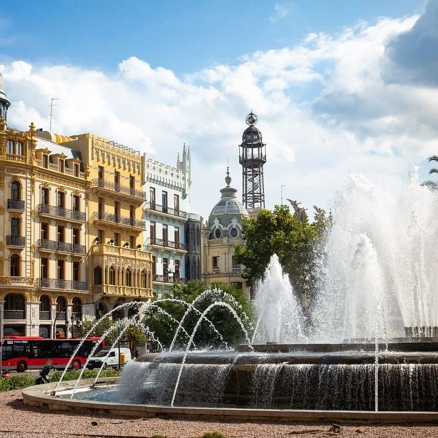 Valencian language overview