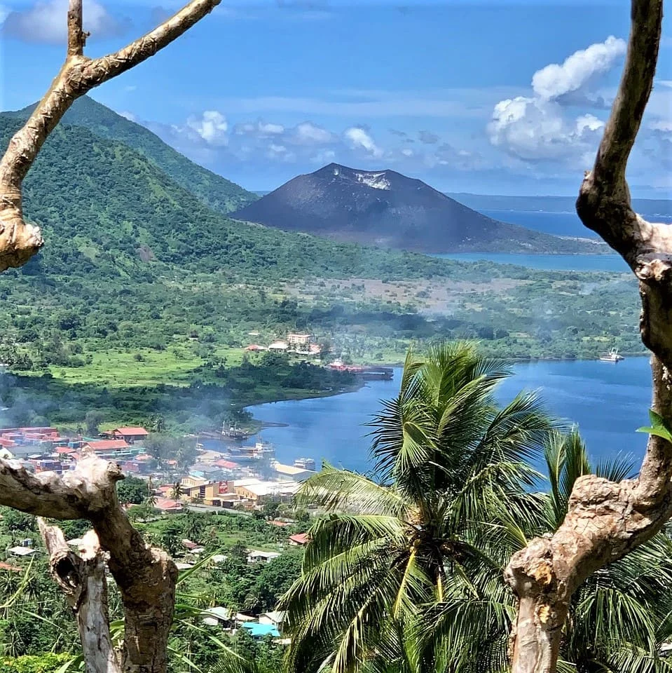 Buginese Language Origin and The Main Features