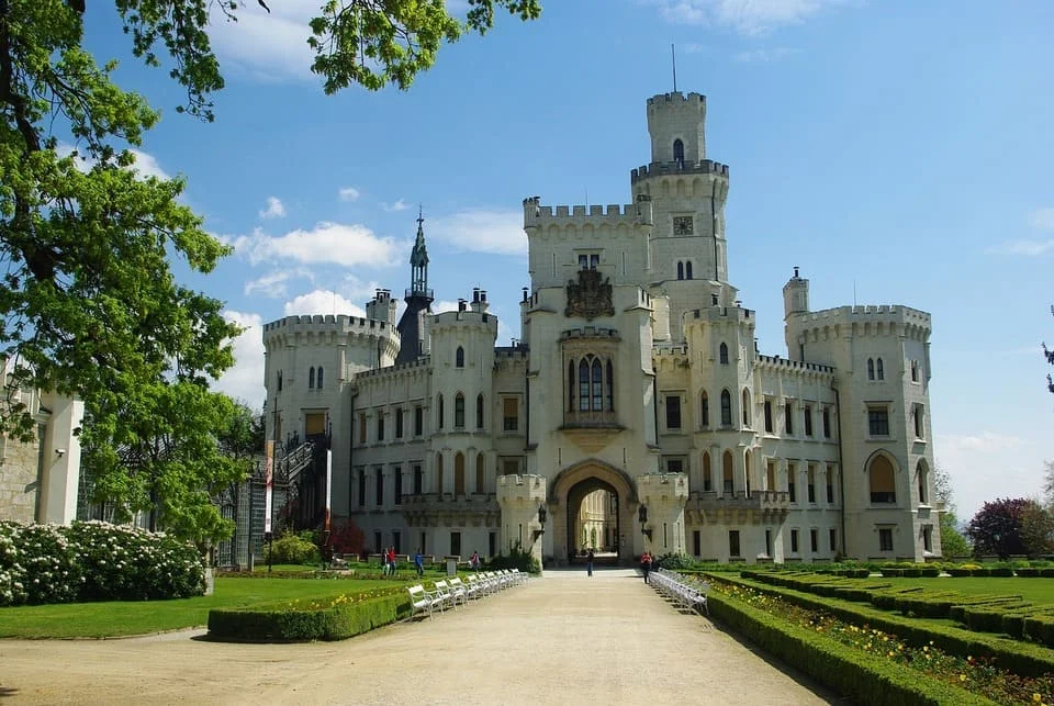 Czech vs. Slovak: A Study of Language Differences