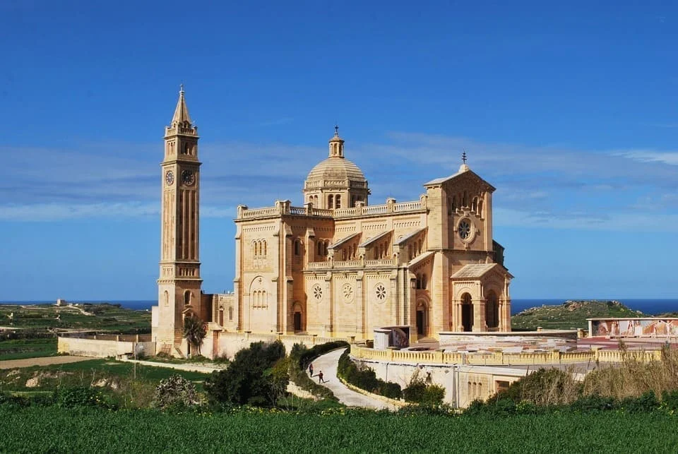 Ensuring Italian-Maltese Communication: The Importance of Certified Translators