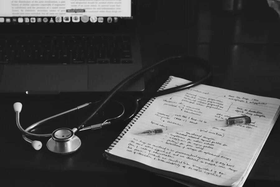 Why Medical Documents Need a Certified Translator Not AI