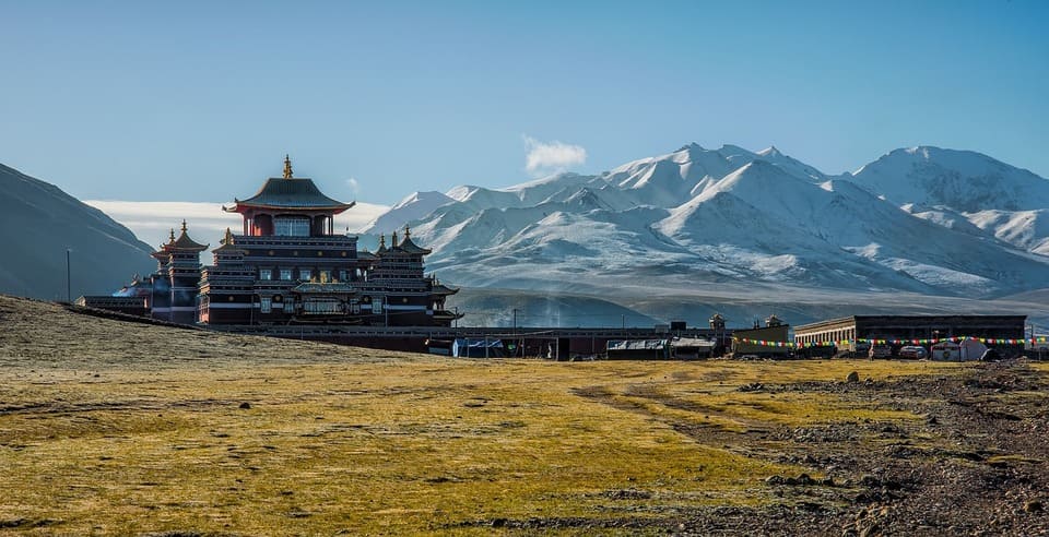 The Unique Challenges of Translating English and Uyghur