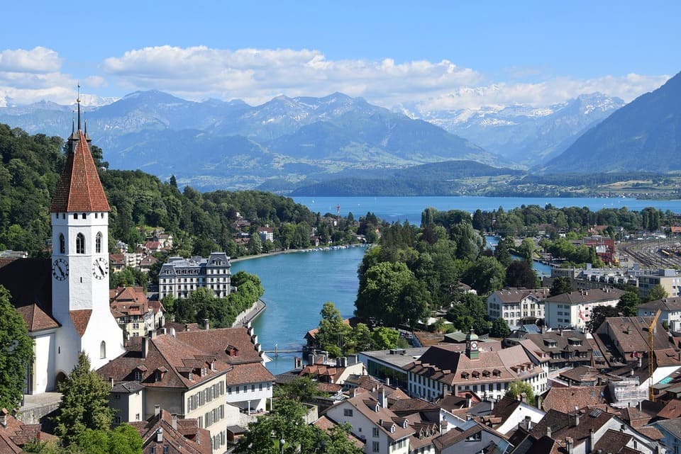 Precision in Diversity: Navigating Switzerland's Languages with PoliLingua